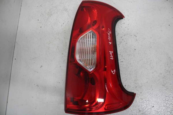 FEU ARRIERE DROIT FIAT - Vue 1